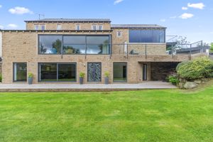 Photo 33- click for photo gallery